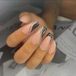 Unhas de Gel no Molde F1
